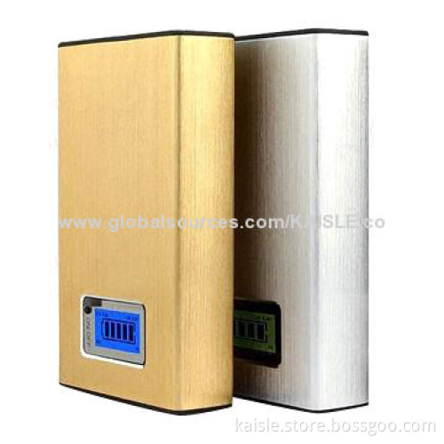 Mobile Phone Power Banks with 8,800mAh Capacity, LCD Power Display, LED Torch, Dual-USB Interface